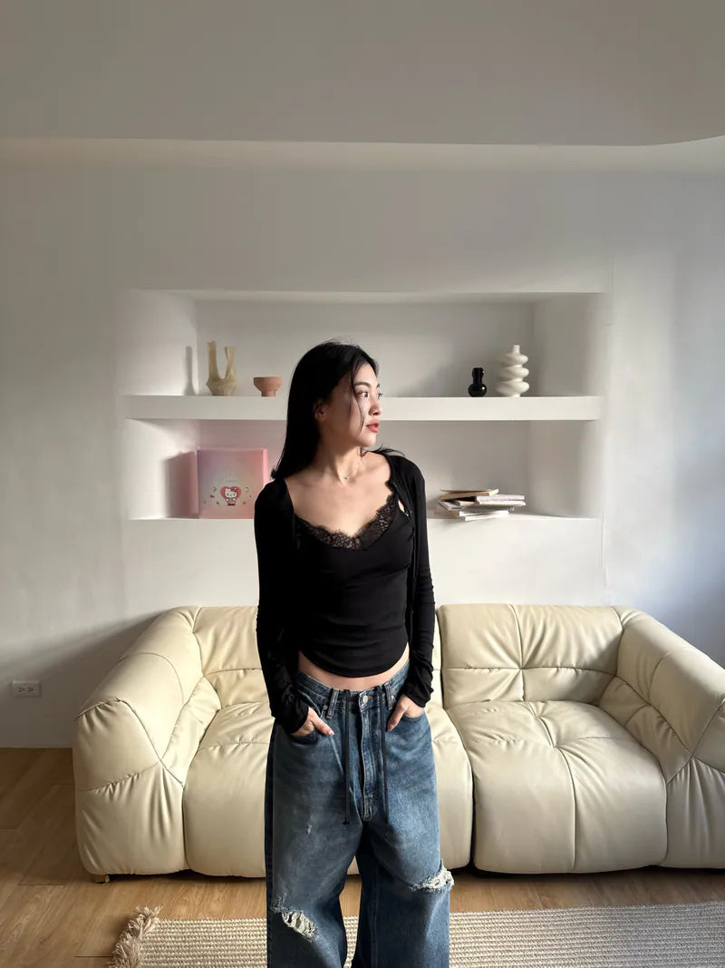 假兩件蕾絲圓領釦子上衣 - 黑