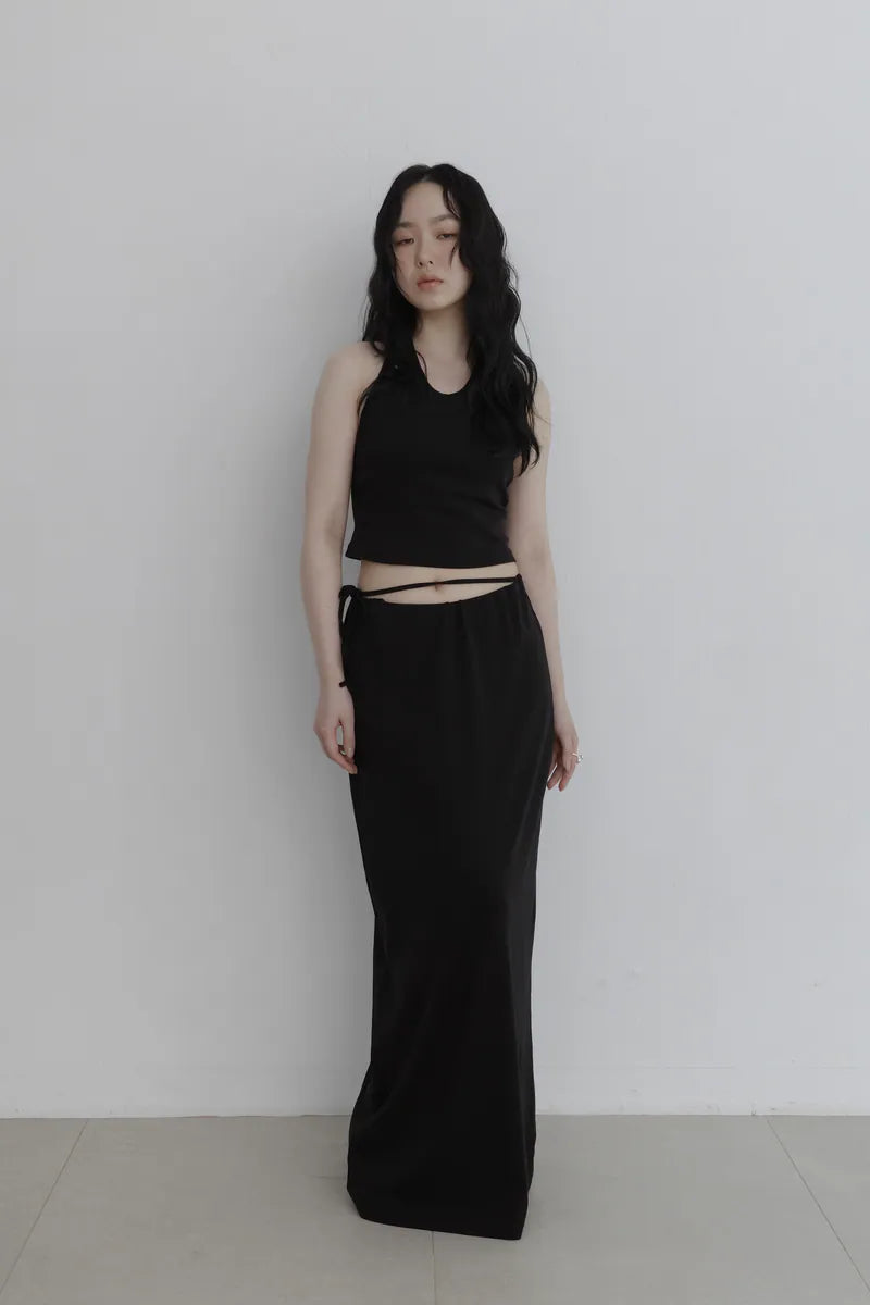 [madebylizzi]一條綁繩舒服裙-黑