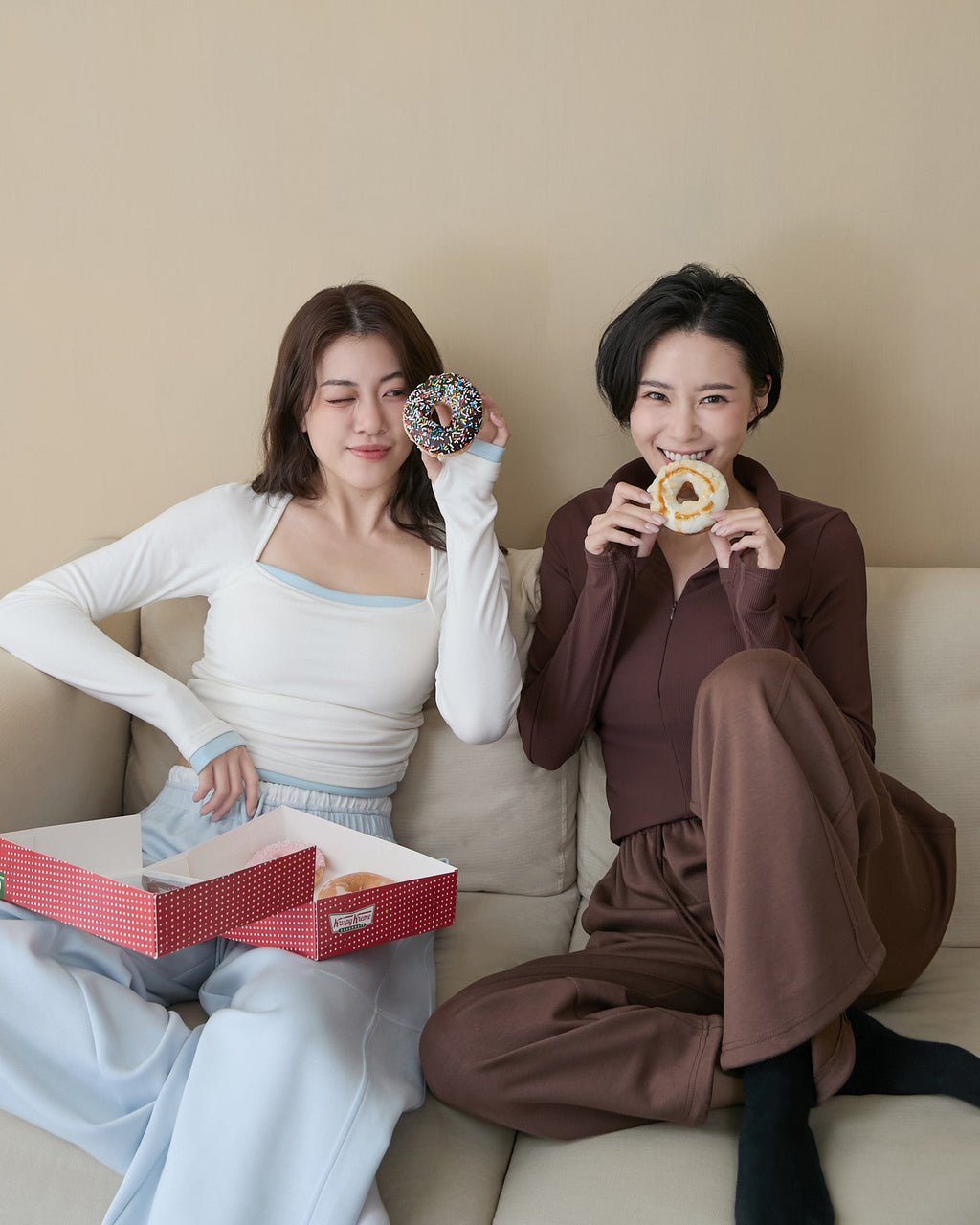 ’ sts ‘  側抽皺撞色假兩件Bra Top