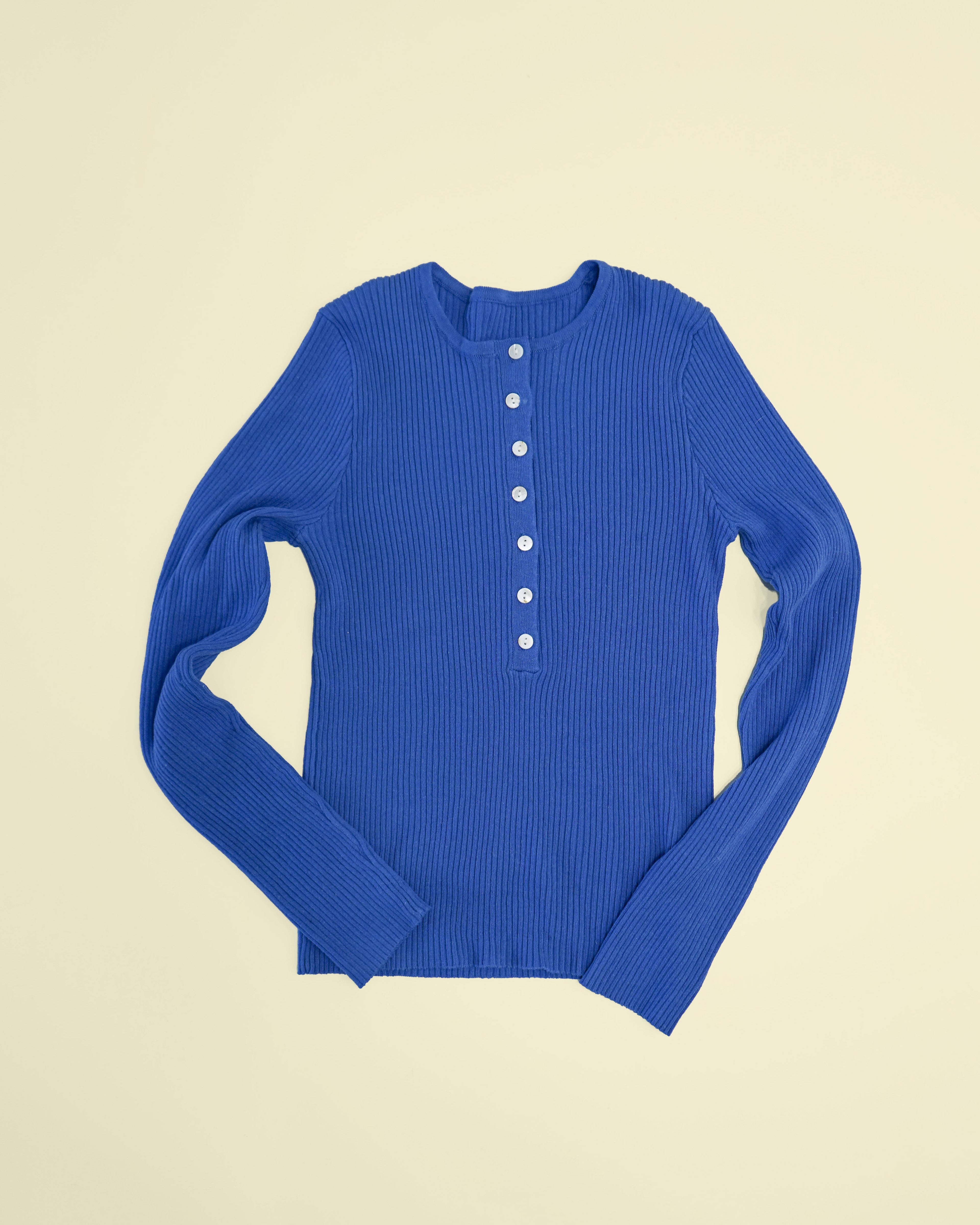 ' sts ' 坑條圓領針織長袖上衣