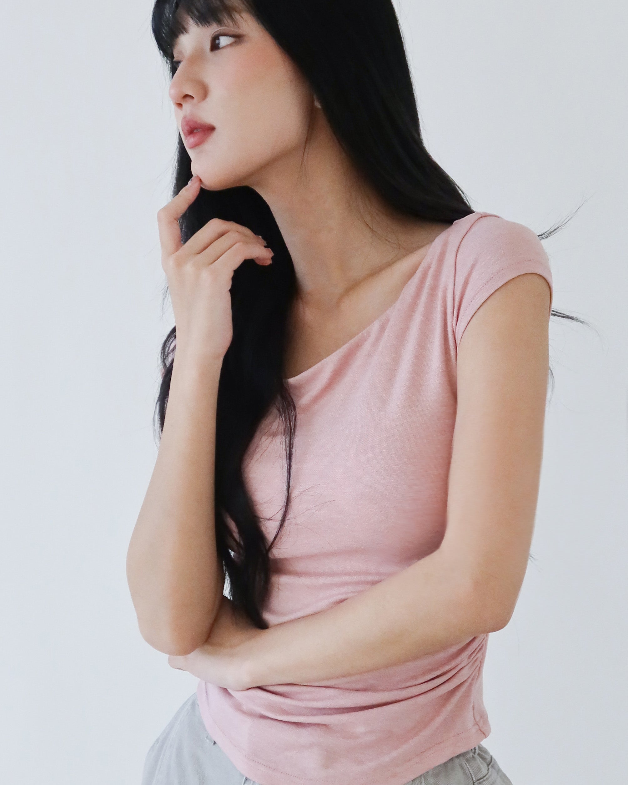 D.Second Skin濾鏡斜肩Bra T -粉