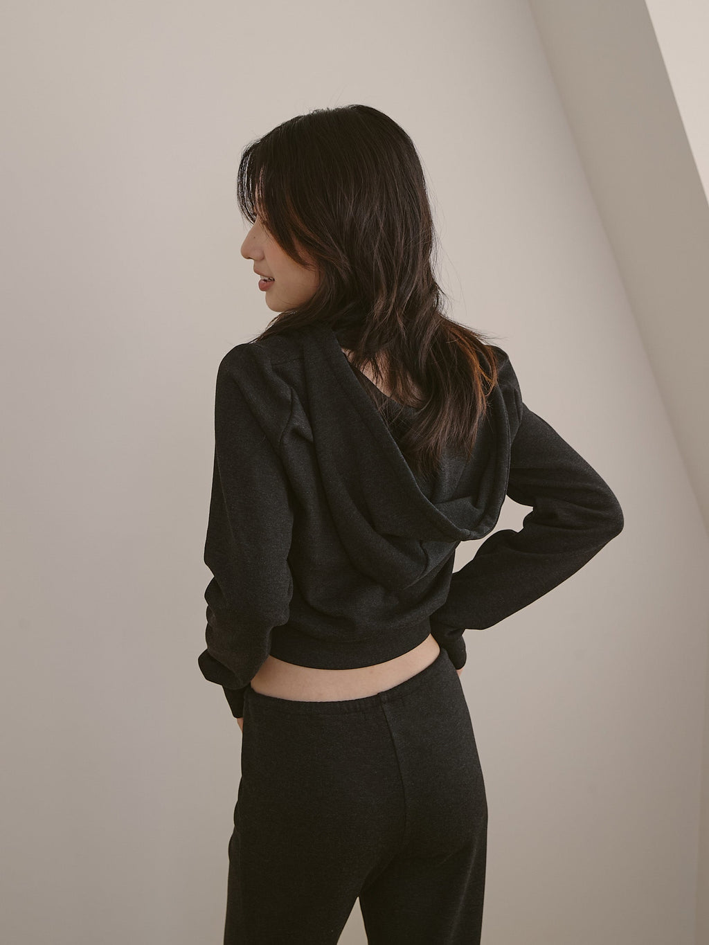 ' sts ' 絨面連帽外套