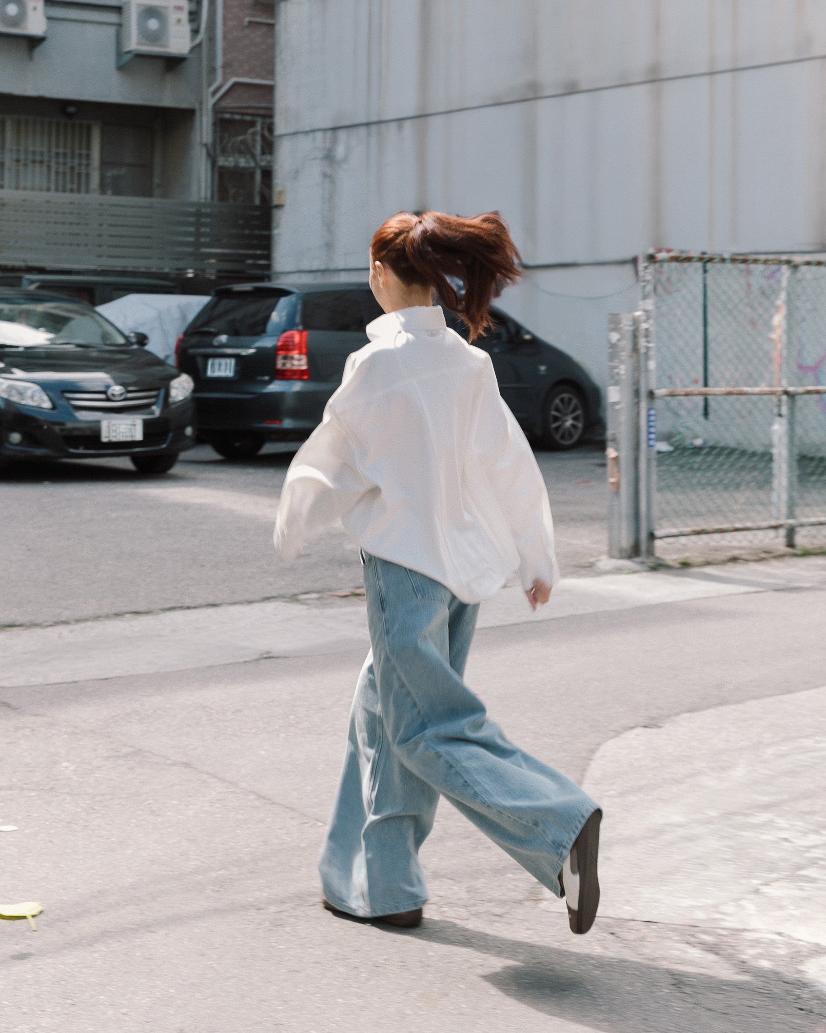 ' sts ' 寬版抗皺長袖襯衫