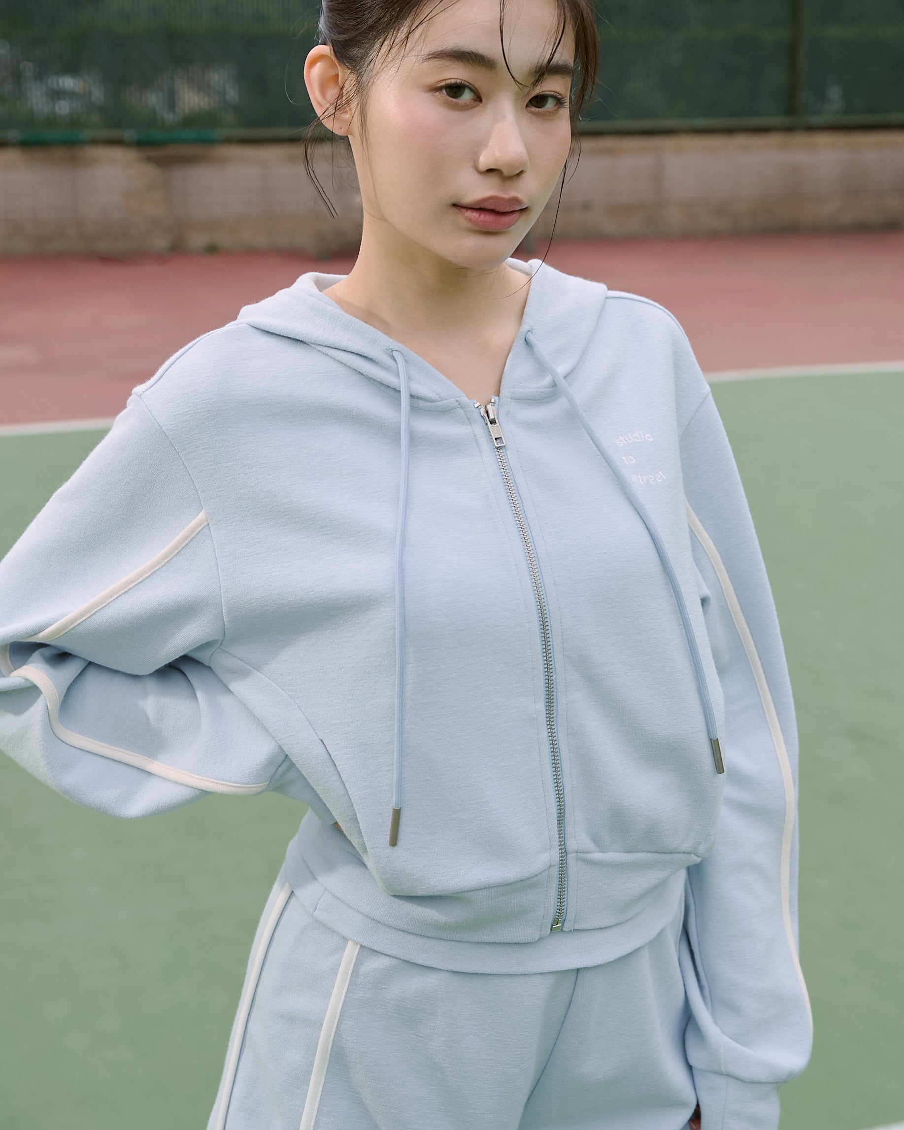 ' sts '  Cozy撞色連帽外套