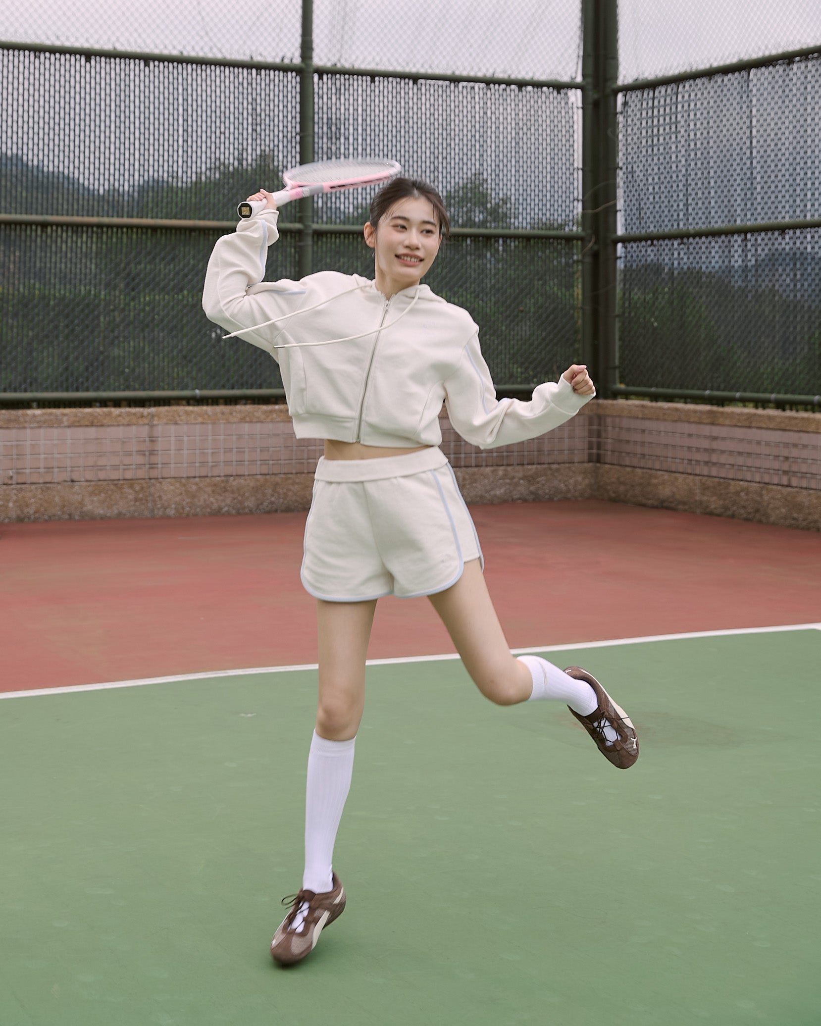 ' sts '  Cozy撞色運動短褲