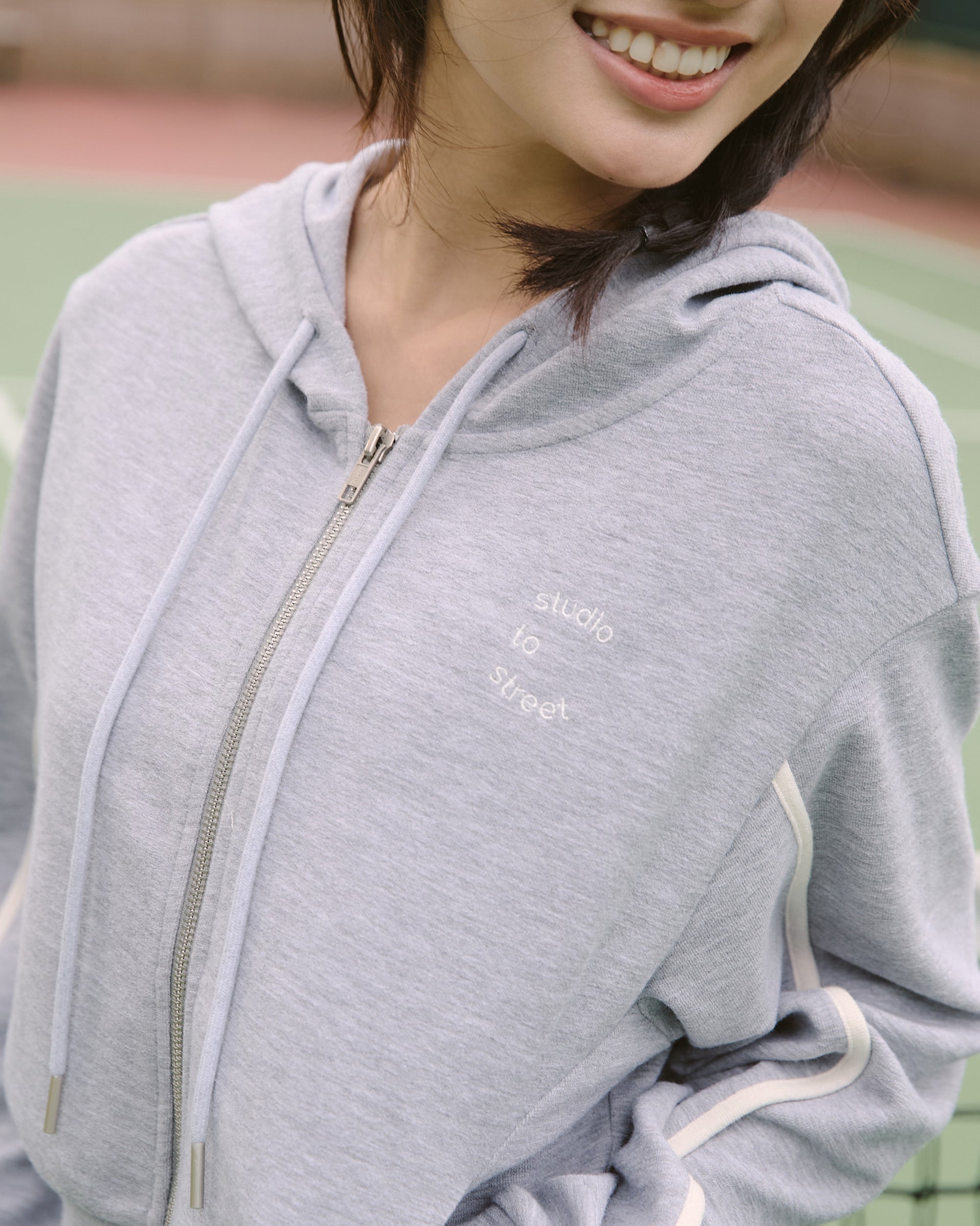 ' sts '  Cozy撞色連帽外套