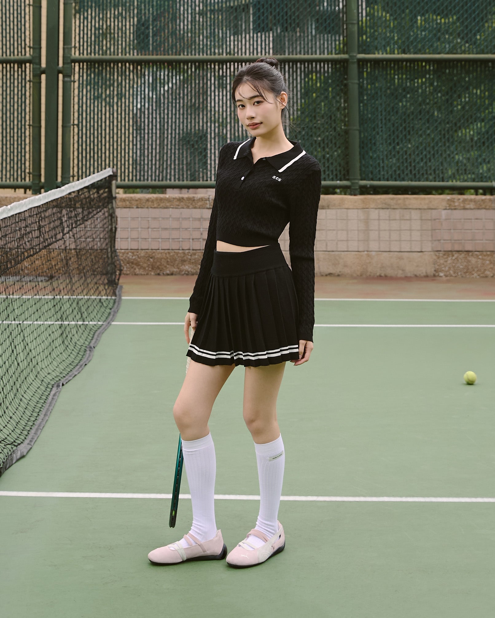 ' sts '  撞色針織長袖上衣