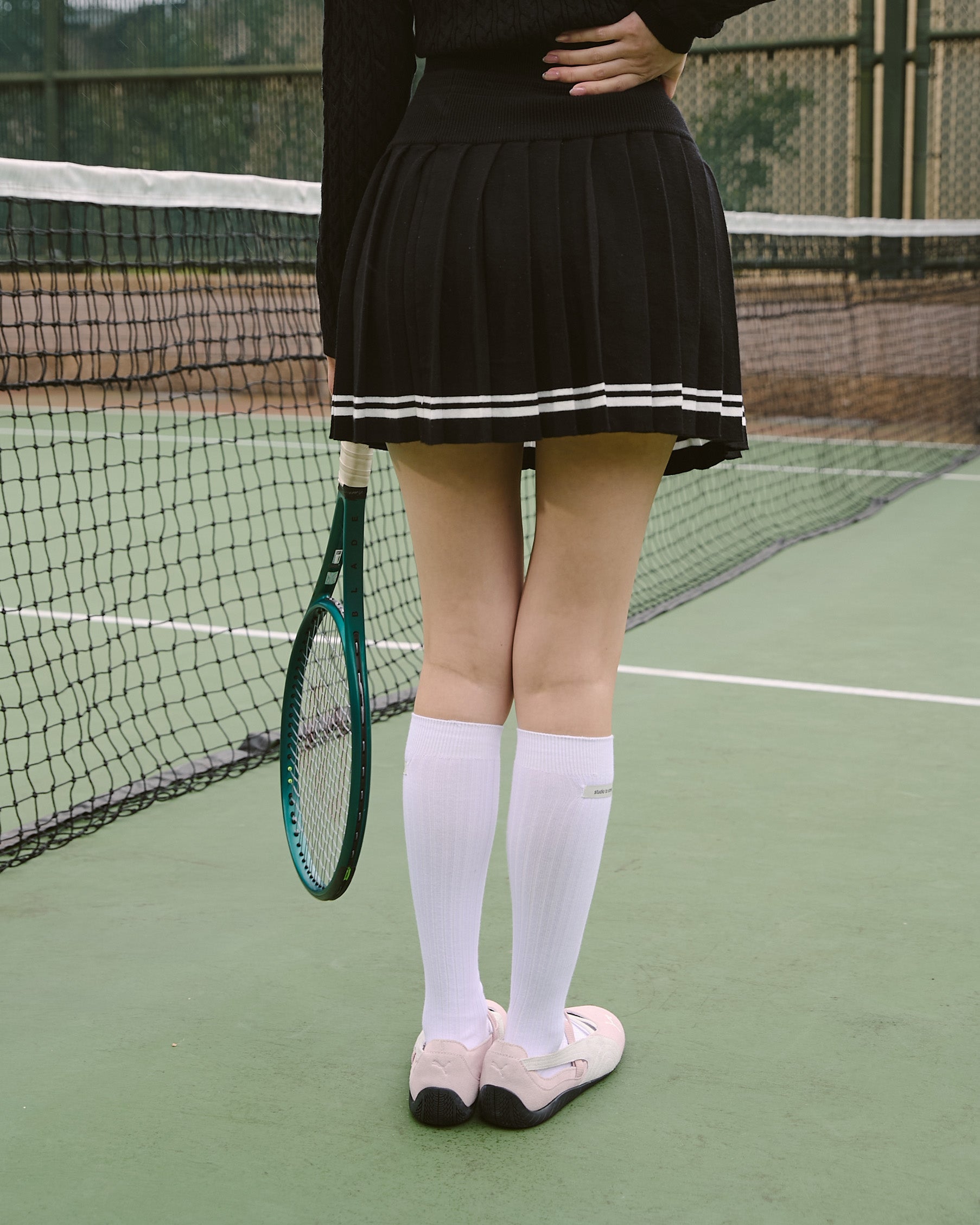 ' sts '  撞色針織百褶短裙(附打底褲)