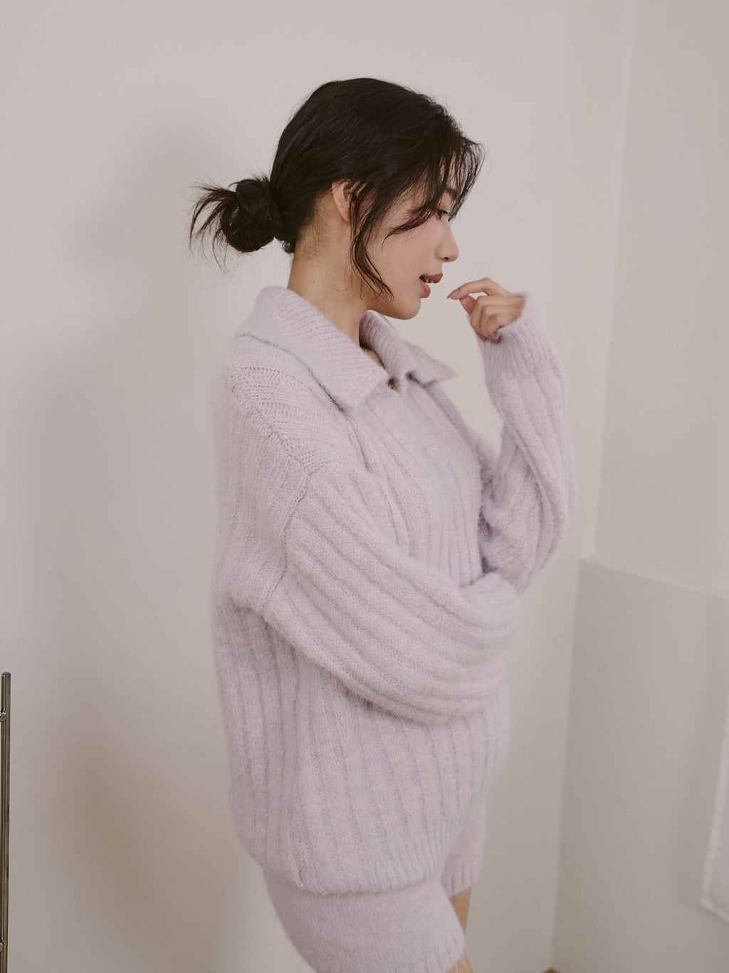 ’ sts ‘  坑條翻領針織上衣