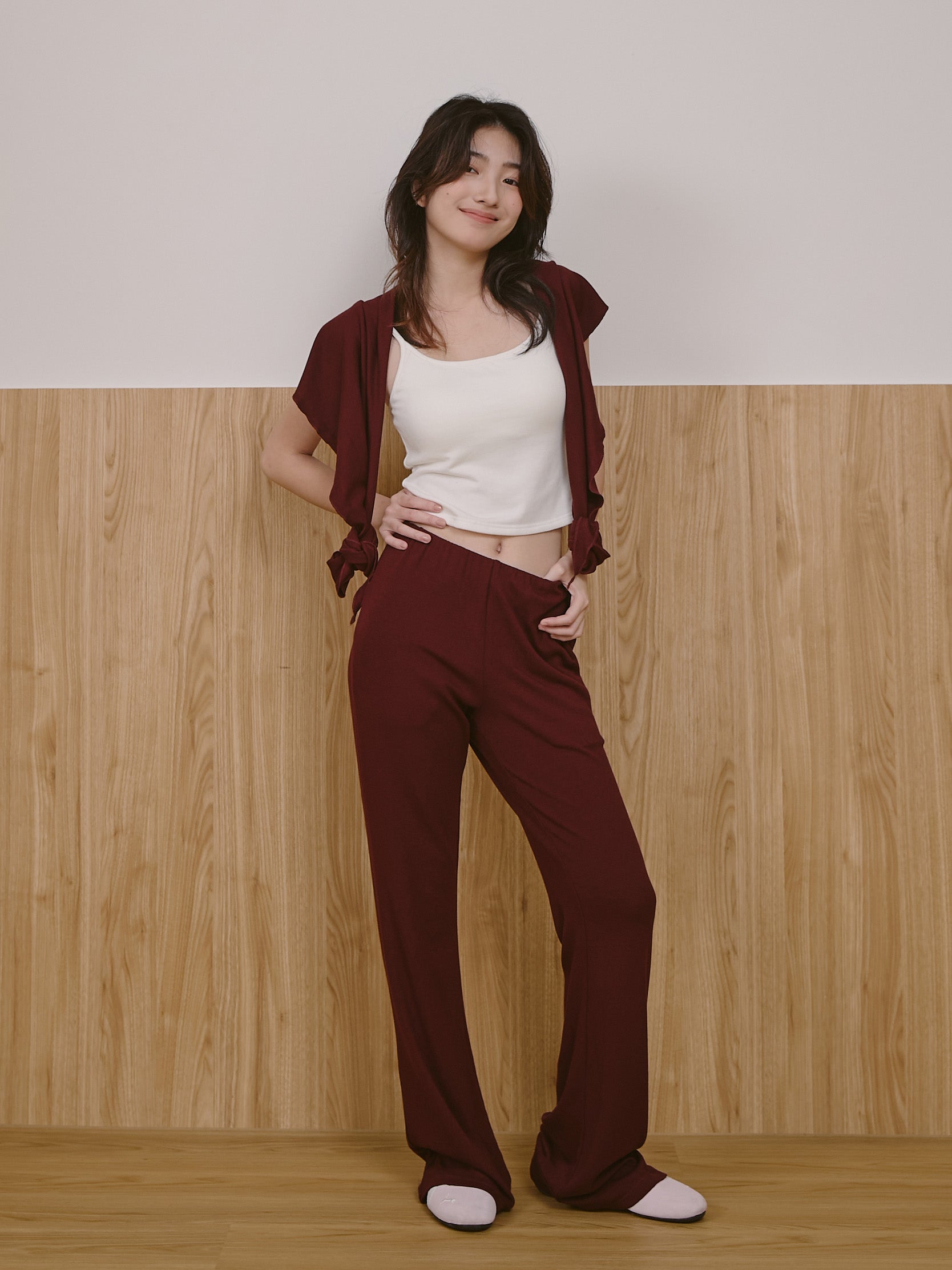 ' sts ' 一字領罩衫 ( 附可調肩帶Bra top）