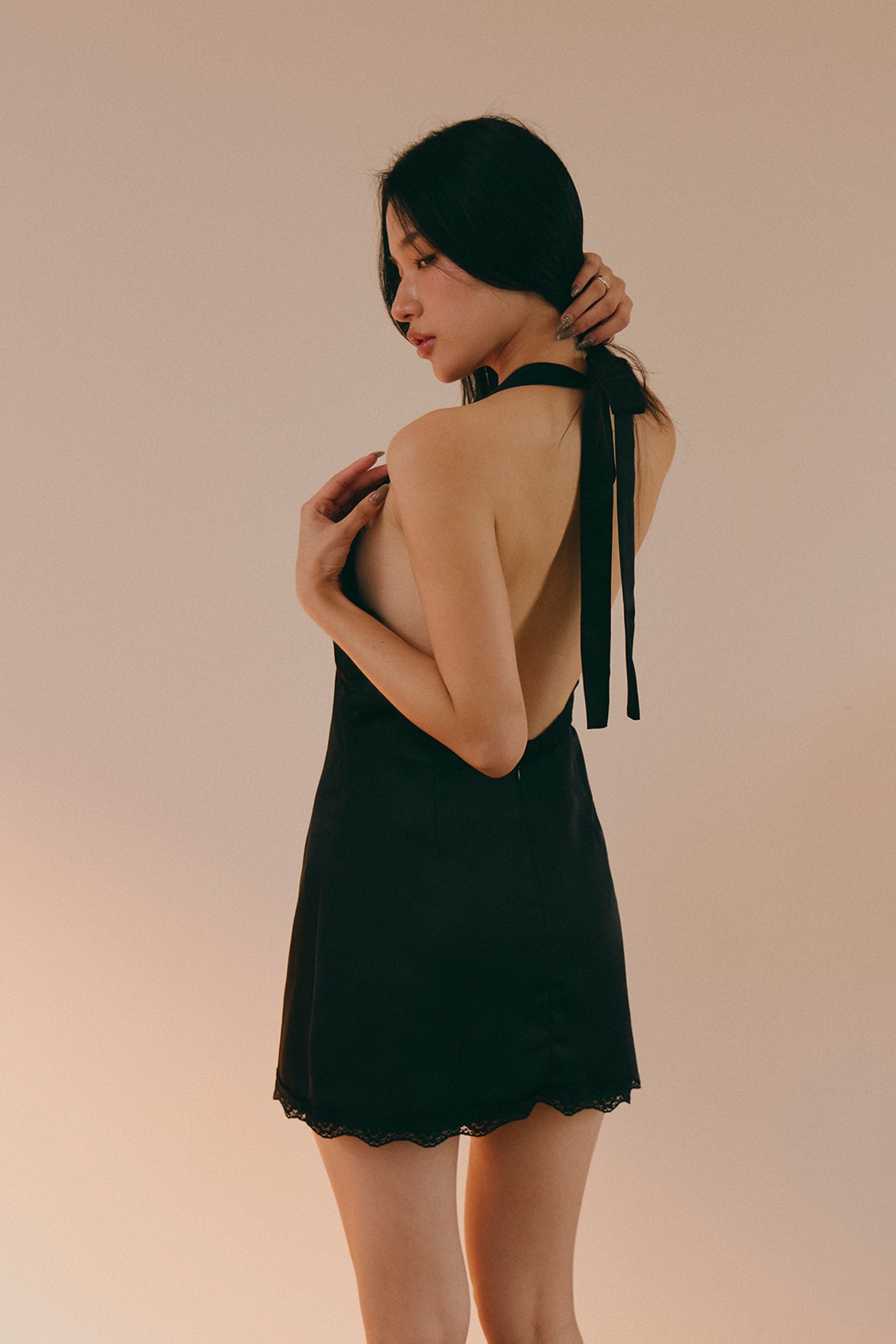 So In Love Bra Dress暈到不行緞面蕾絲胸墊洋裝