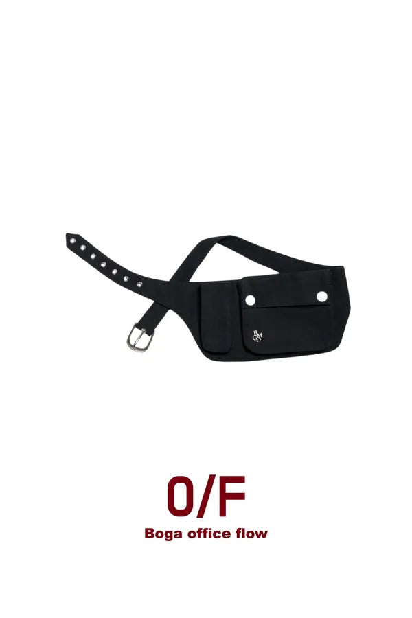 「BOGAMADE」立體感排扣腰包包 - 黑