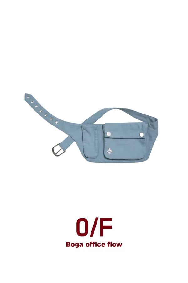 「BOGAMADE」立體感排扣腰包 - 淺藍