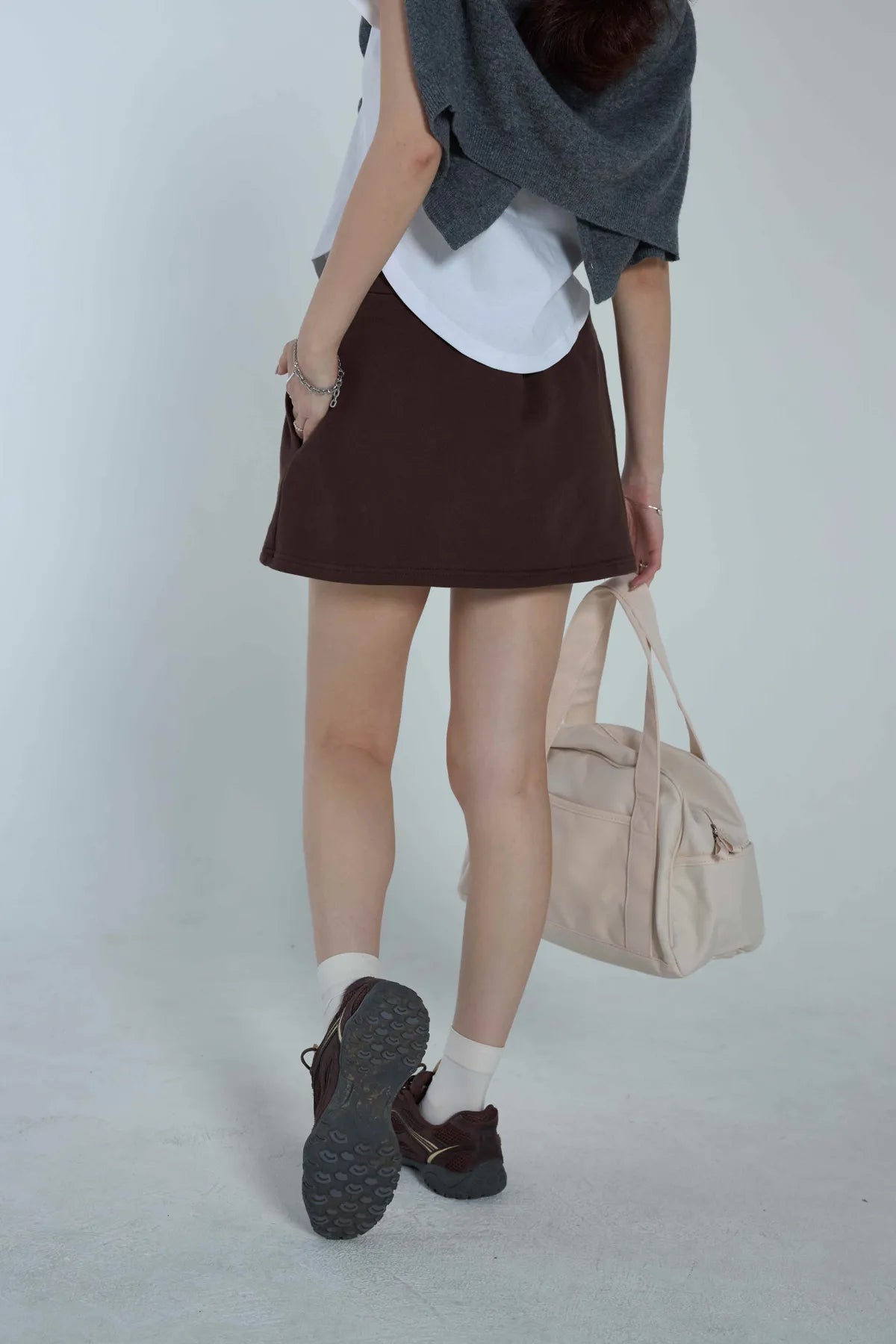 「BOGAMADE」修大腿棉短裙 - 咖