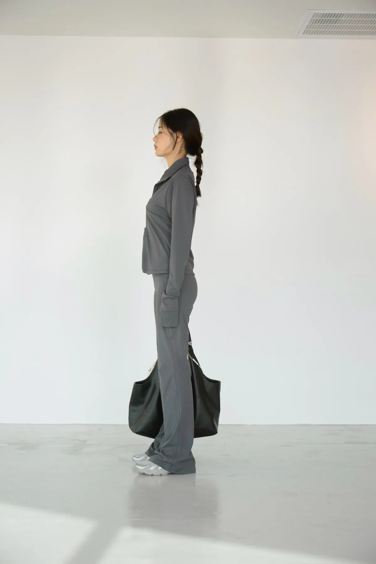 「BOGAMADE」-5度c涼感運動瑜伽外套 - 深灰