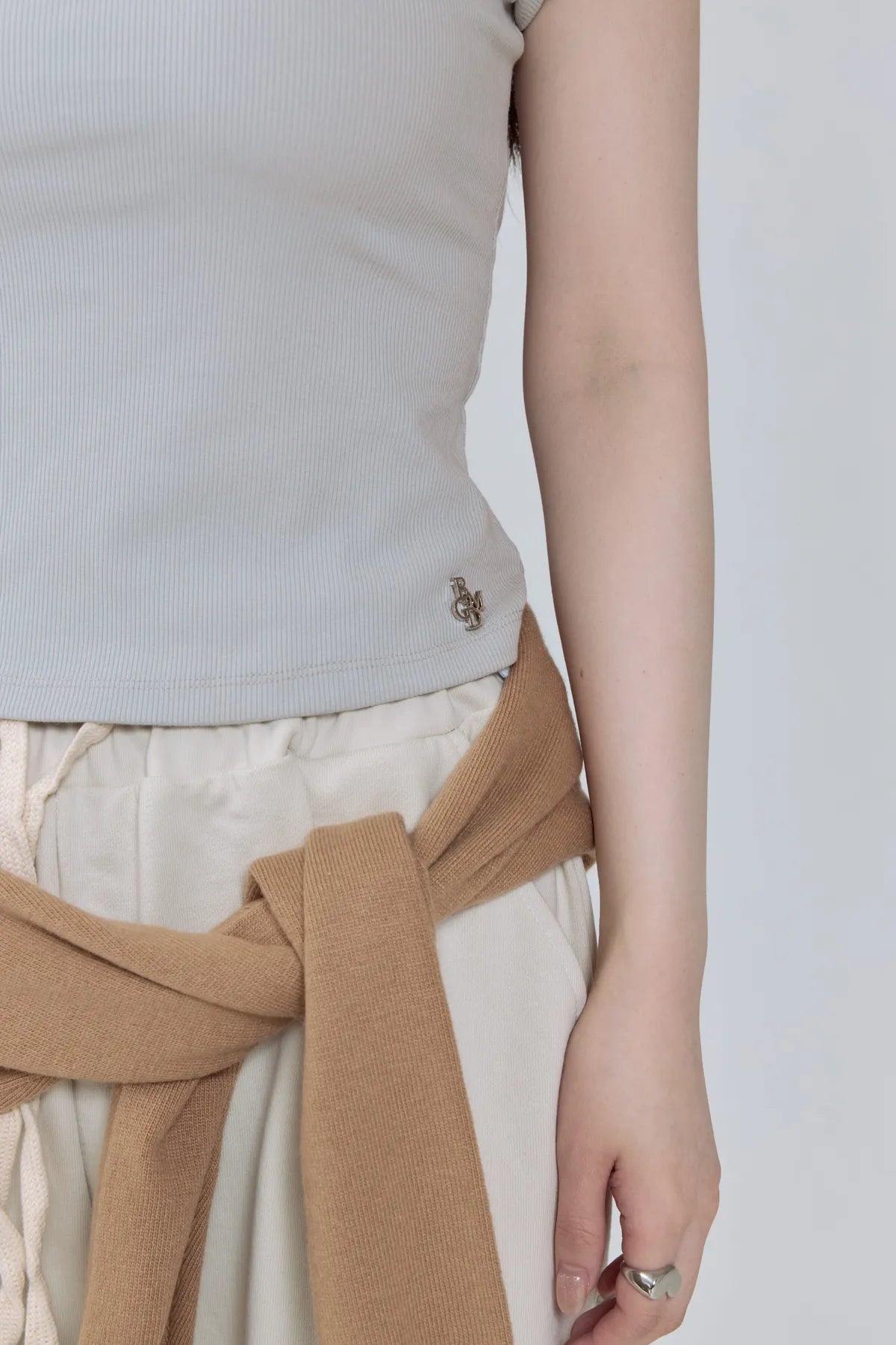 「BOGAMADE」彈性bra直角肩上衣 - 灰