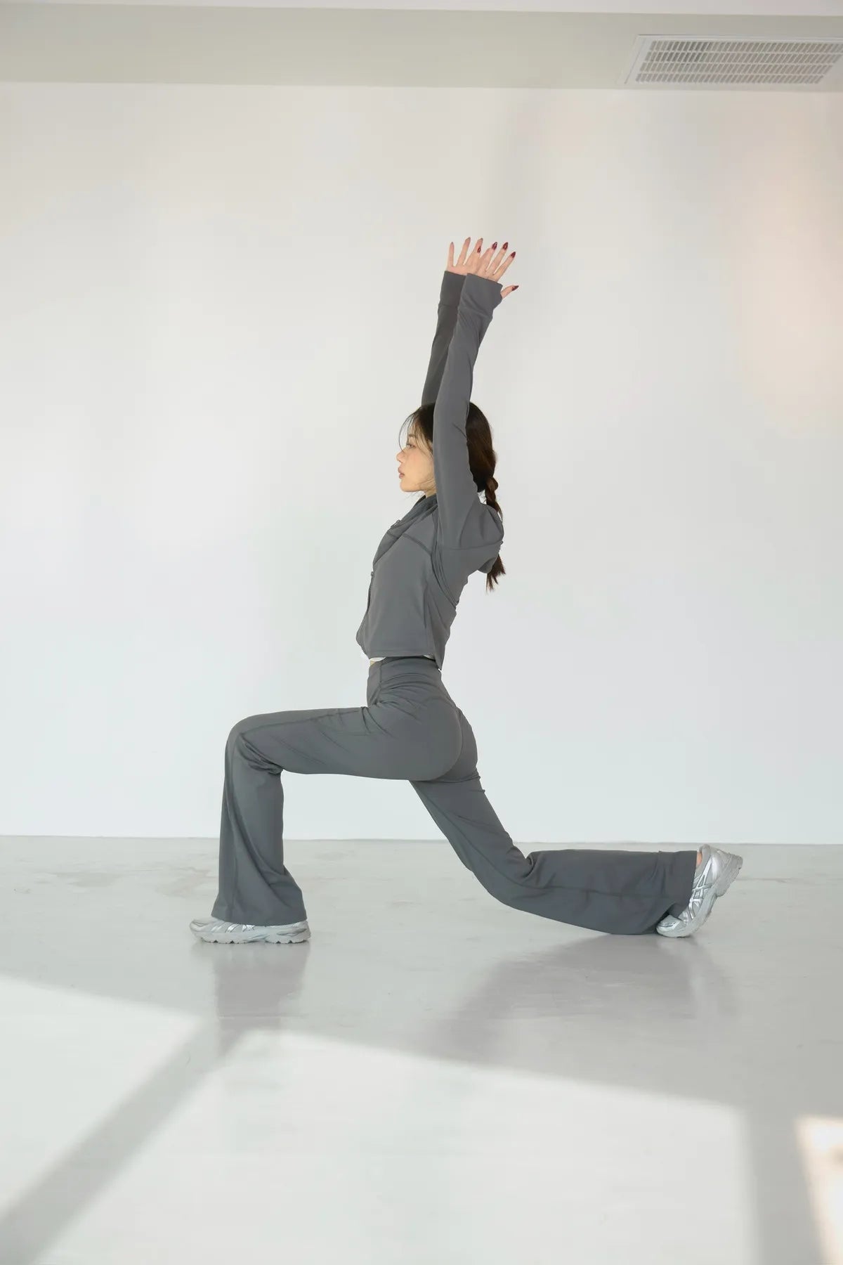 「BOGAMADE」-5度c涼感運動瑜伽外套 - 深灰