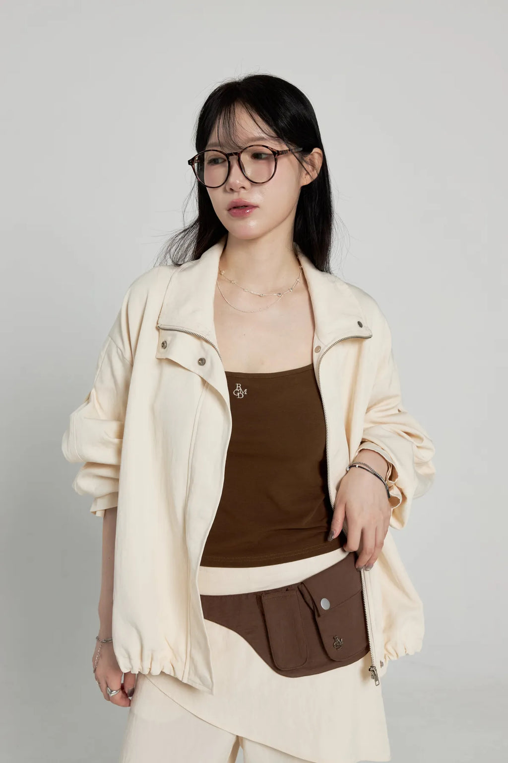 「BOGAMADE」立體感排扣腰包 - 咖