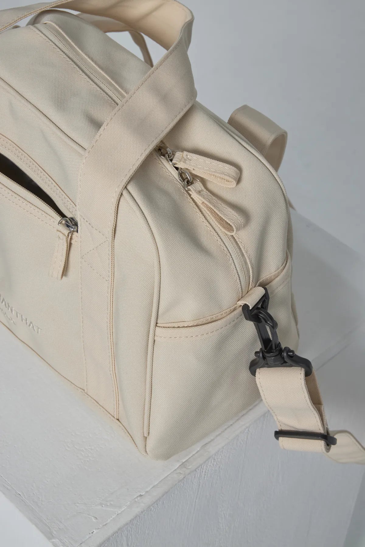 「BOGAMADE」很有生活感的旅行袋 - 杏