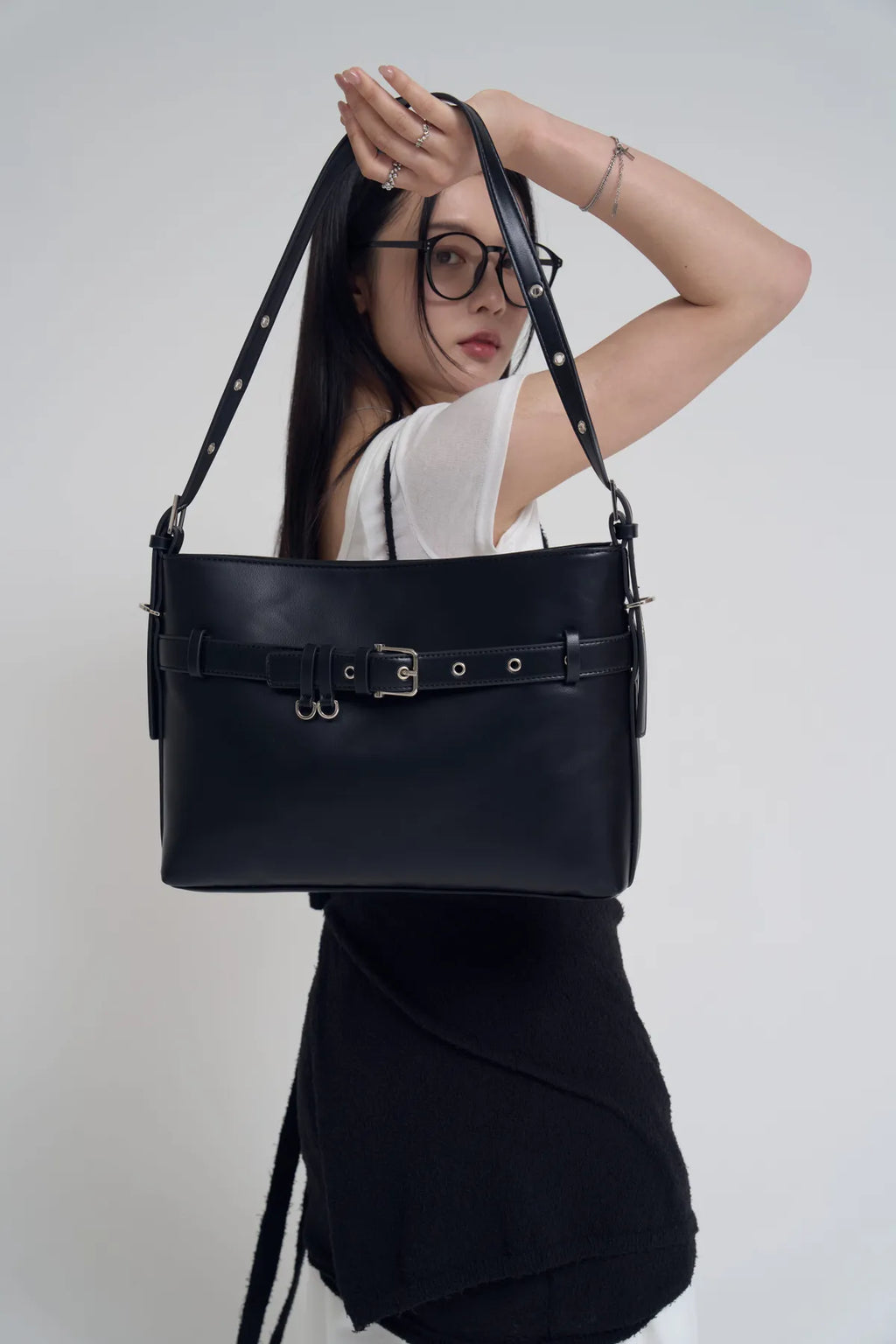 「BOGAMADE」芮娜方肩包 - 黑